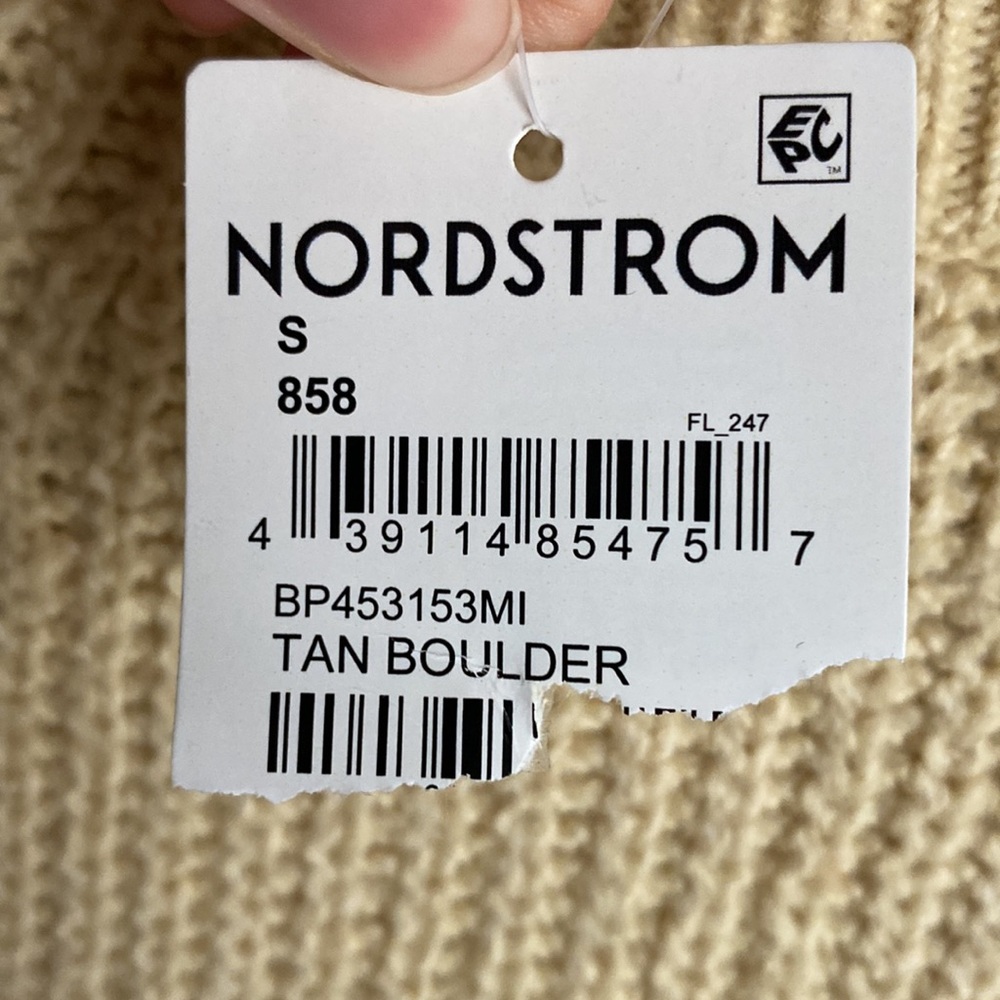 Knit Tan Crewneck Sweater NWT ( size S ) - Picture 4 of 4